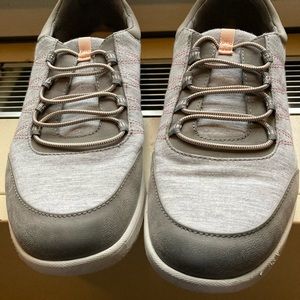 Clarks cloudsteppers